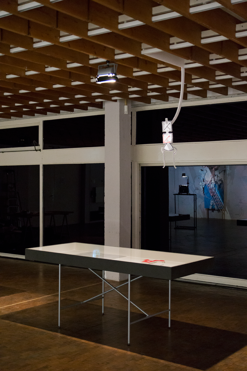 Hannes Kater: Vitrine d "Akademie West" f&uuml;r "&uuml;berbrechen", Akademie der K&uuml;nste, Hanesatenweg 2012