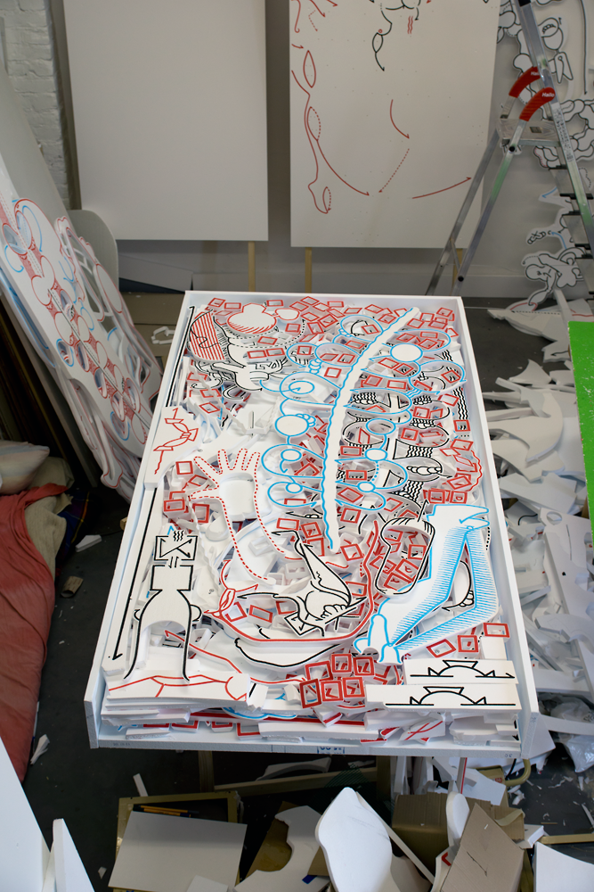 "&uuml;berbrechen", Akademie der K&uuml;nste, Hanesatenweg 2012 - Ausstellungsansicht - Transportkiste